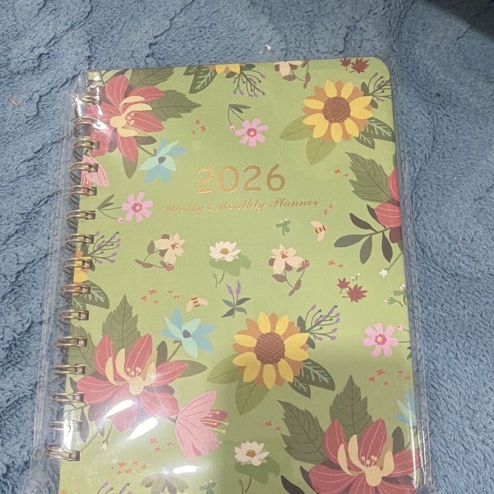 Mr. Pen 2026 Planner Weekly/Monthly Floral Green Spiral Medium Paperboard